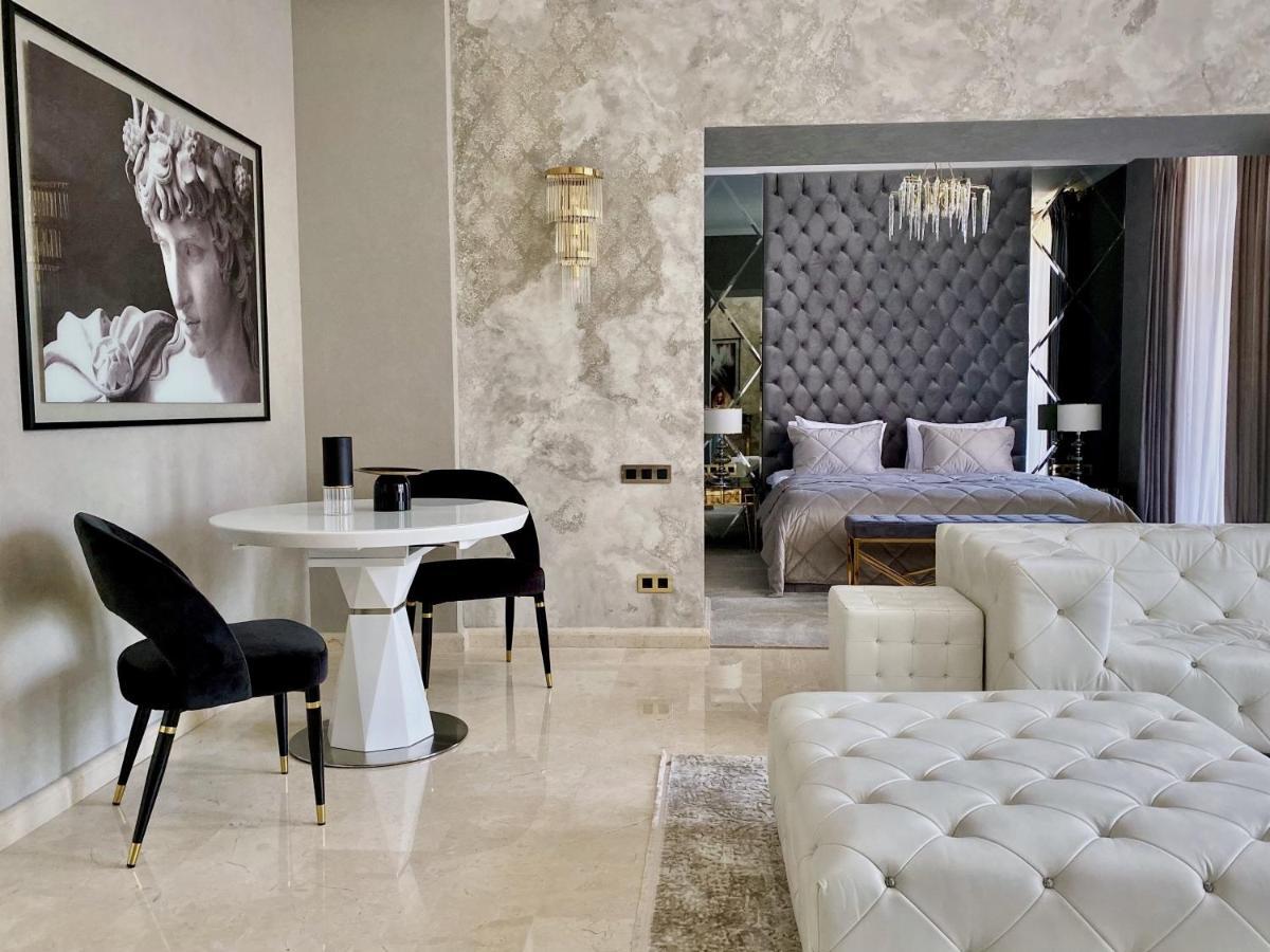 Arcadia Plaza Hotel Odessa Eksteriør billede