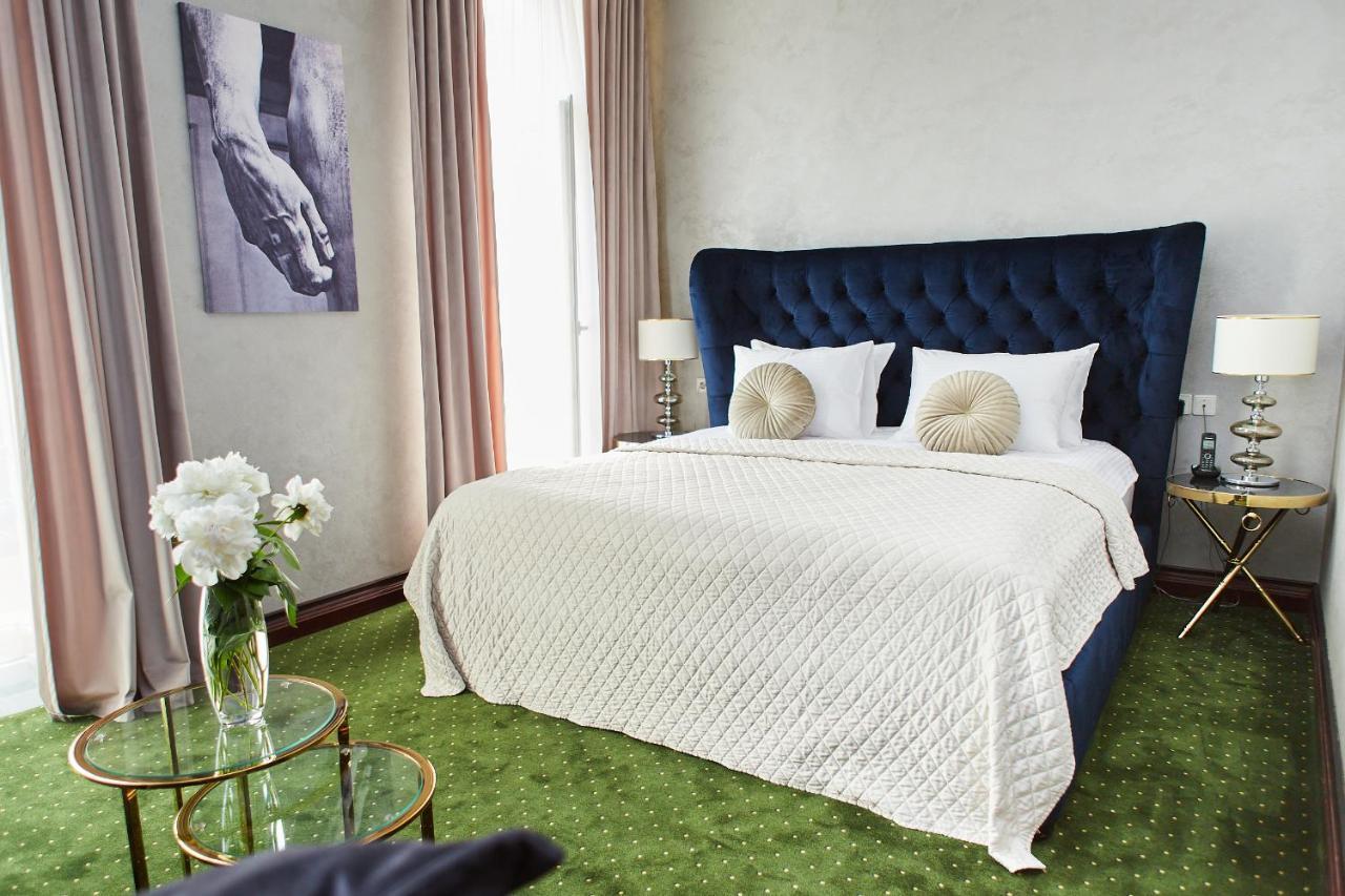 Arcadia Plaza Hotel Odessa Eksteriør billede