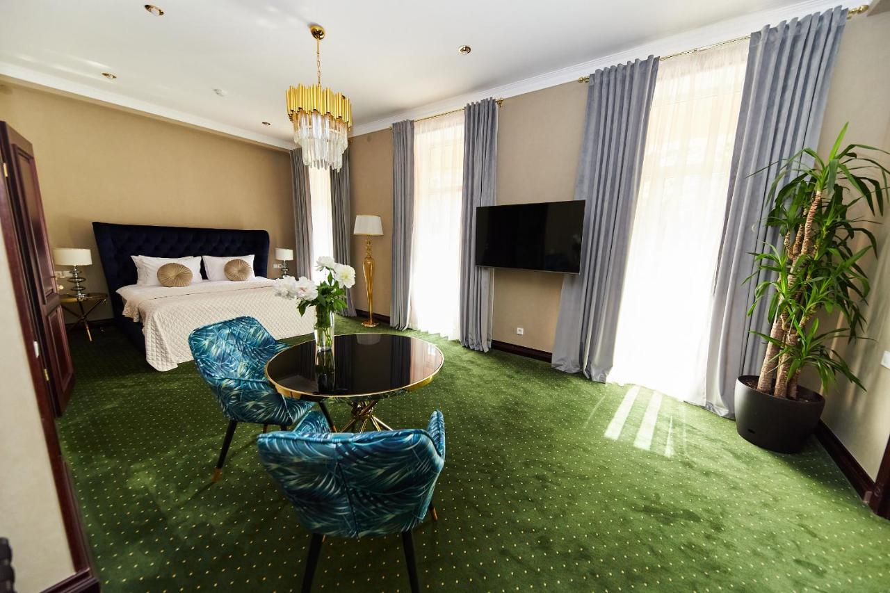 Arcadia Plaza Hotel Odessa Eksteriør billede