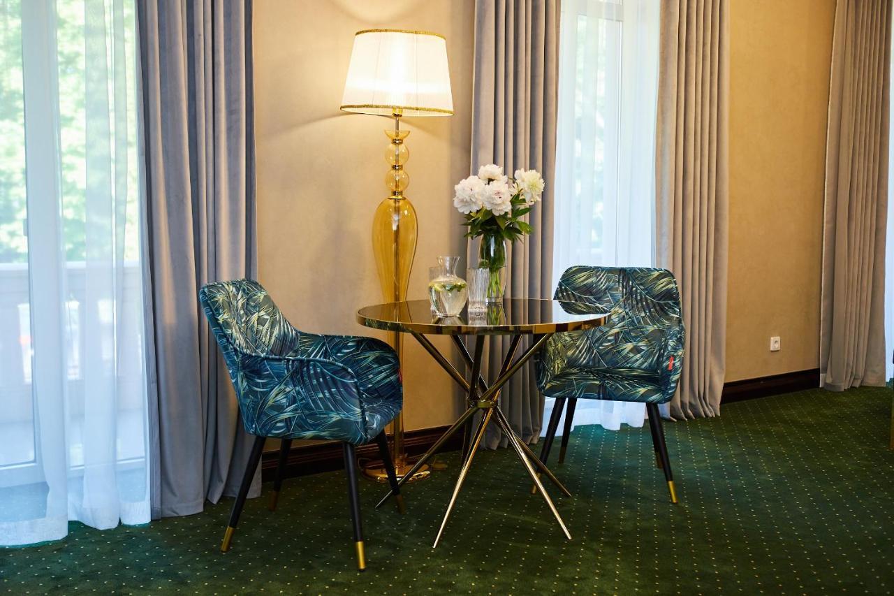Arcadia Plaza Hotel Odessa Eksteriør billede