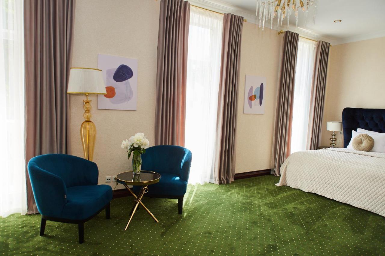 Arcadia Plaza Hotel Odessa Eksteriør billede