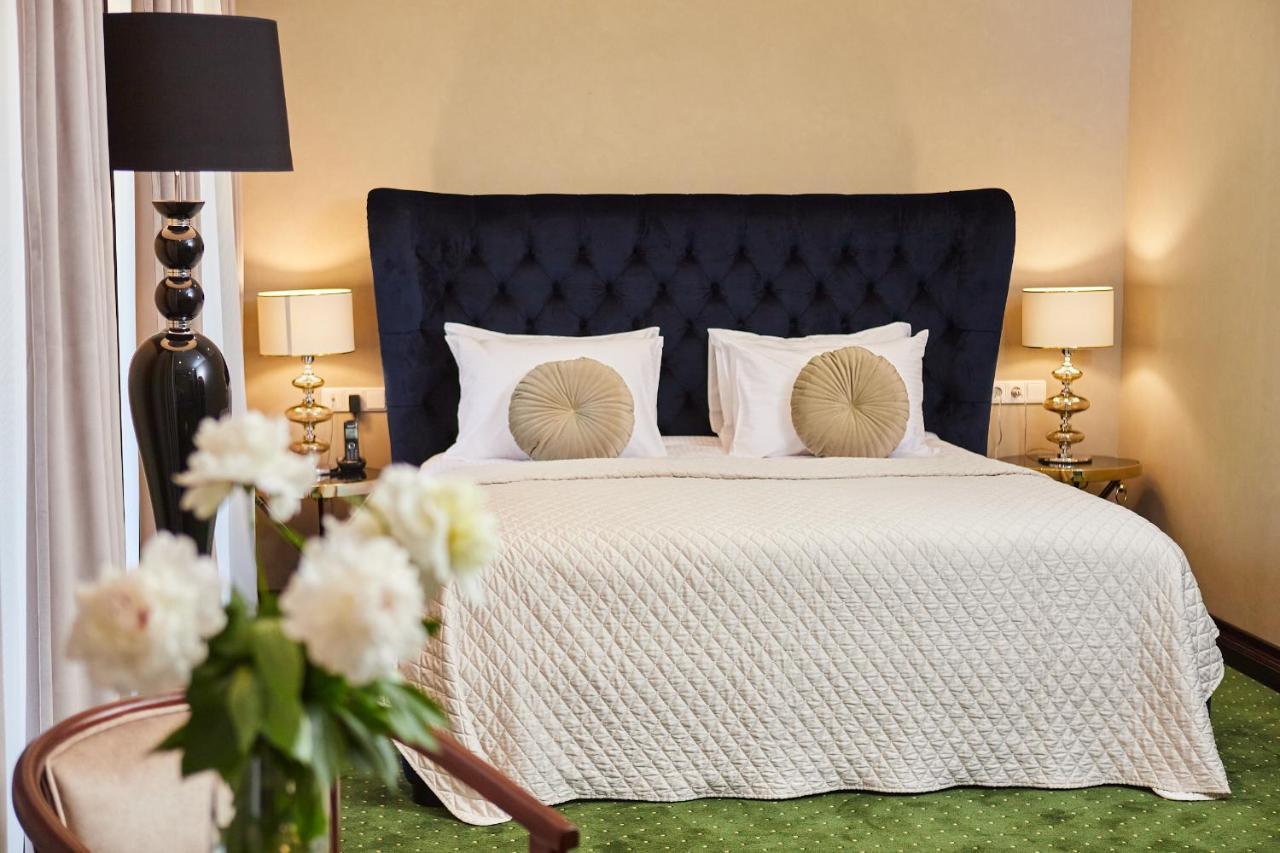 Arcadia Plaza Hotel Odessa Eksteriør billede