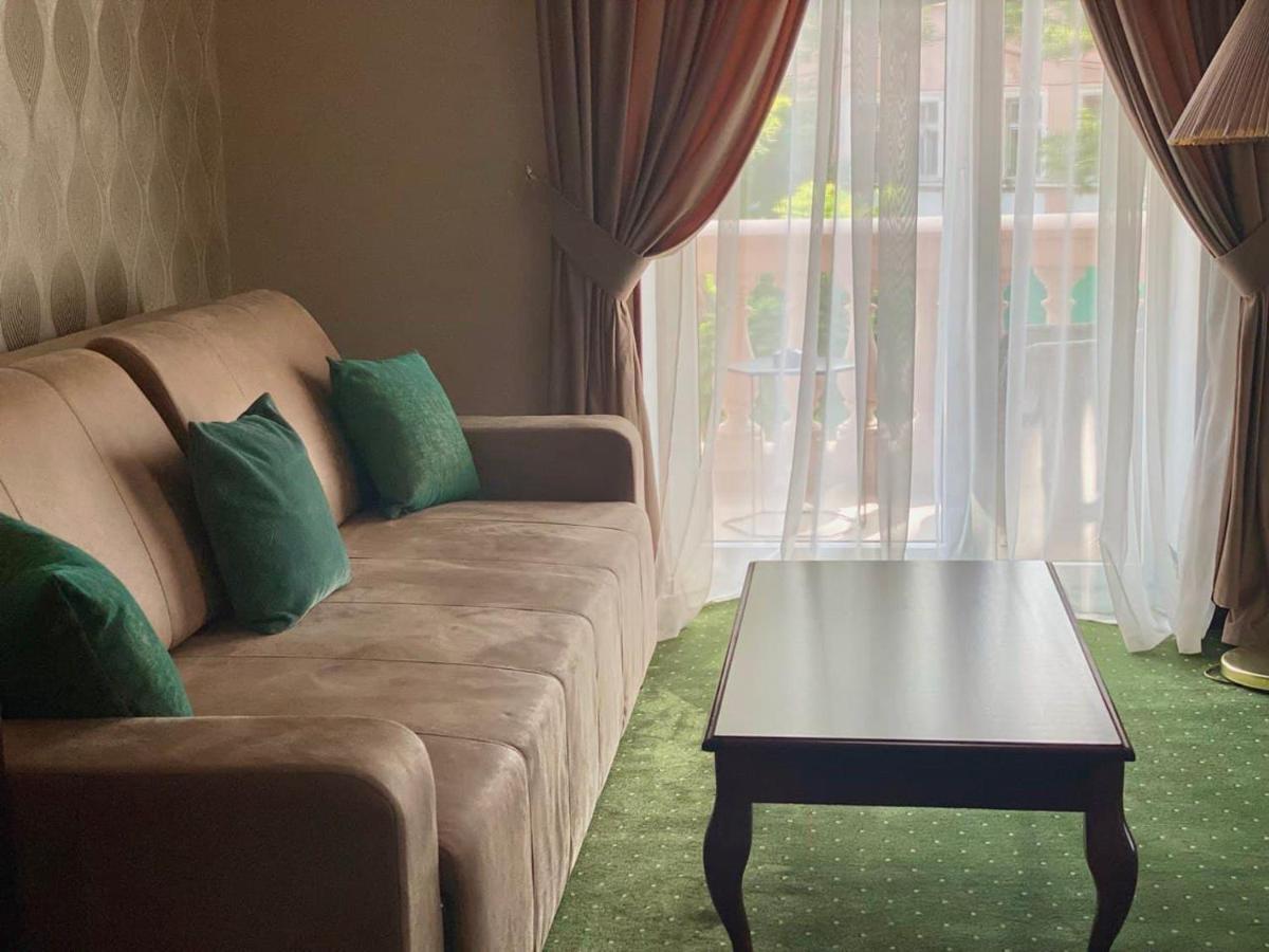 Arcadia Plaza Hotel Odessa Eksteriør billede