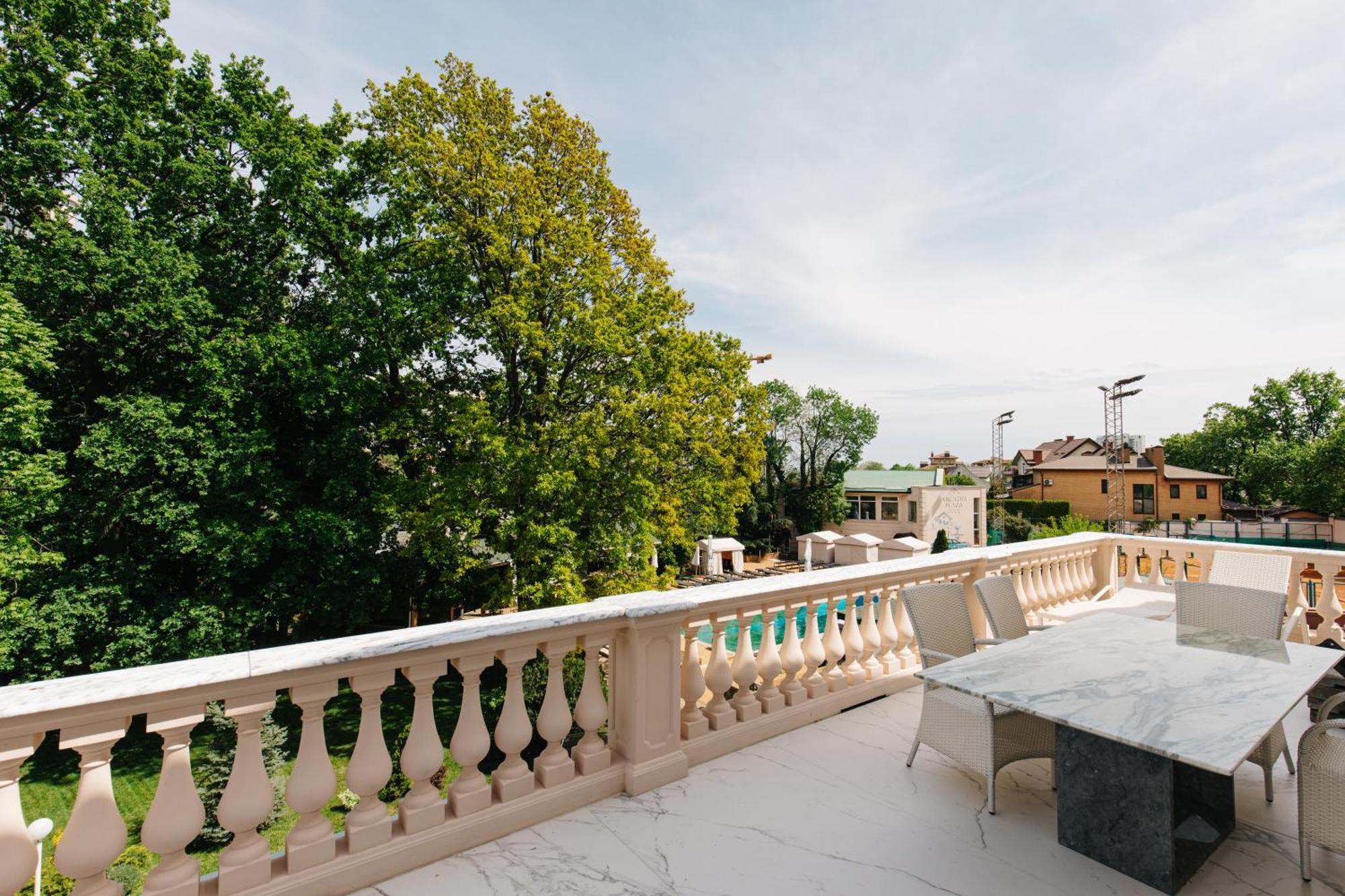Arcadia Plaza Hotel Odessa Eksteriør billede
