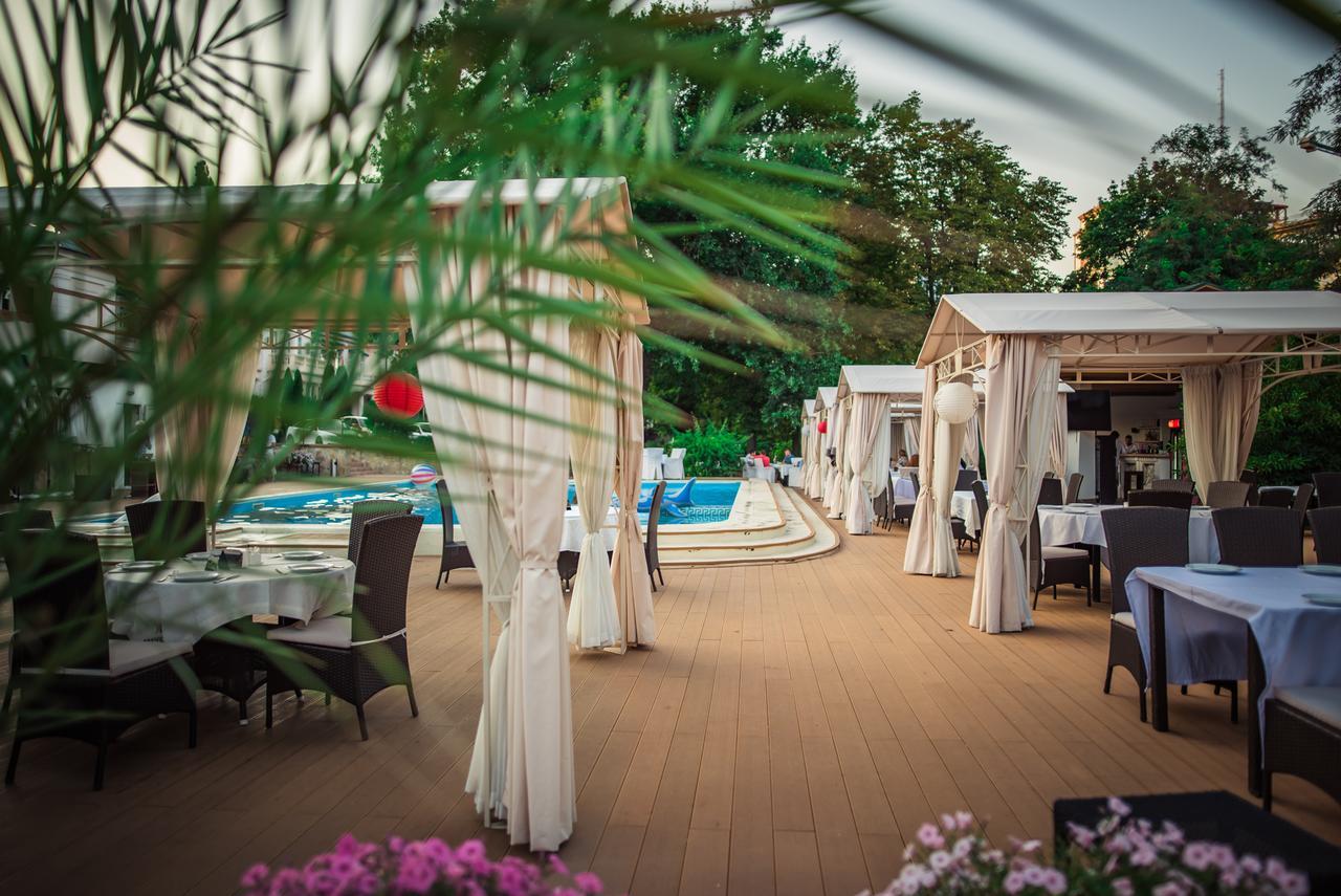 Arcadia Plaza Hotel Odessa Eksteriør billede